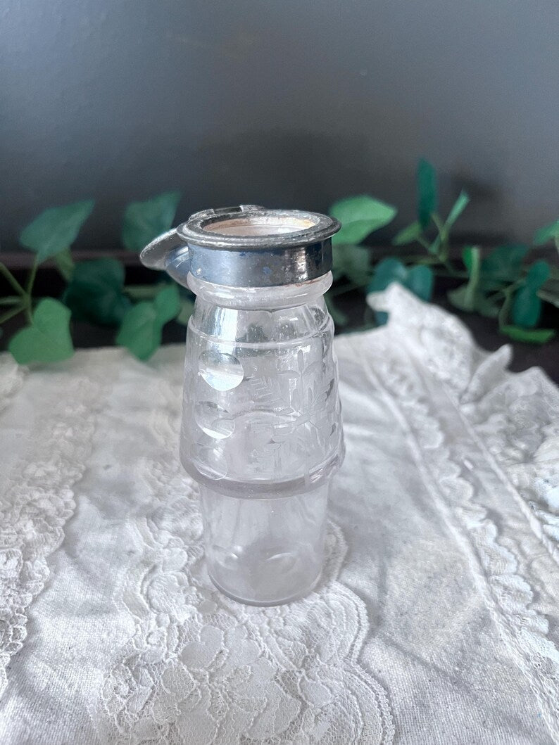 Antique Roger's Bros Silver Plated Condiment mustard dispenser