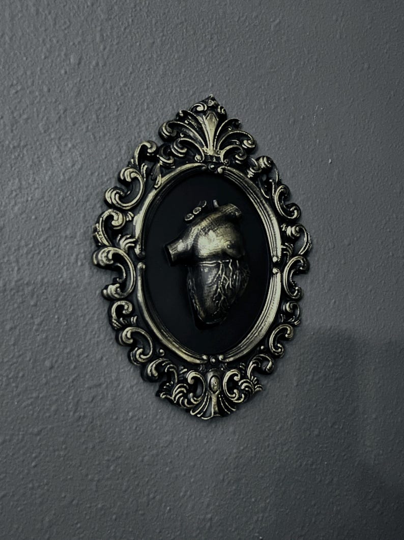 Gothic Solid Framed Heart wall decor