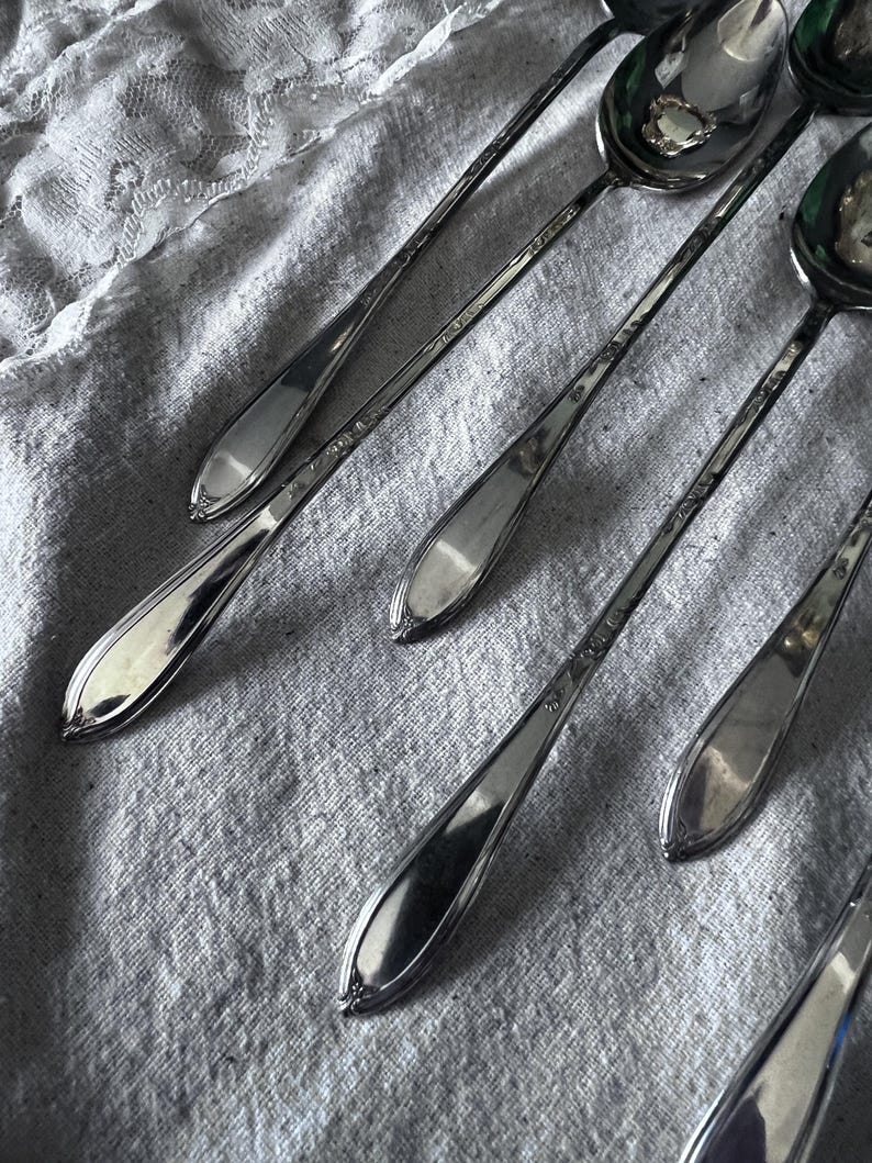 Vintage New England Silver Plate Spoons 8" Set Of 6