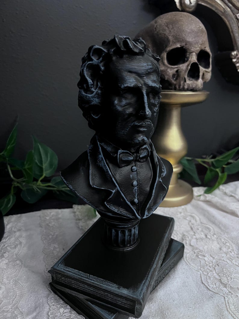 Edgar Allan Poe Bust