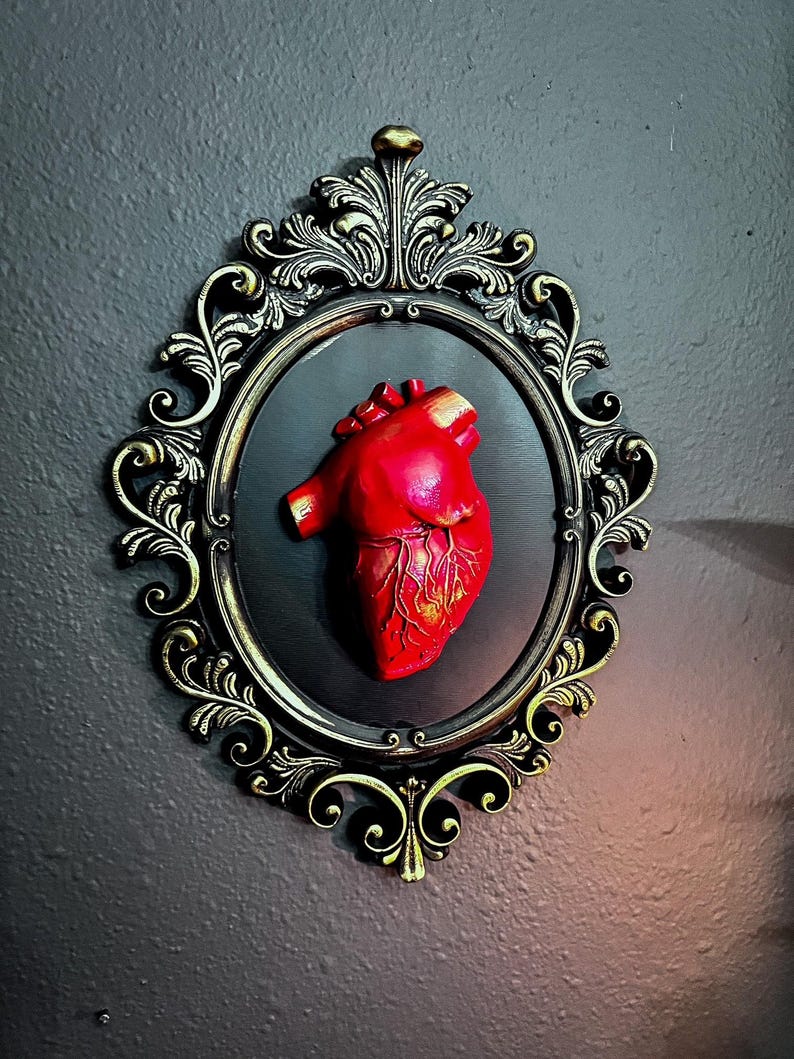 Gothic Solid Framed Heart wall decor