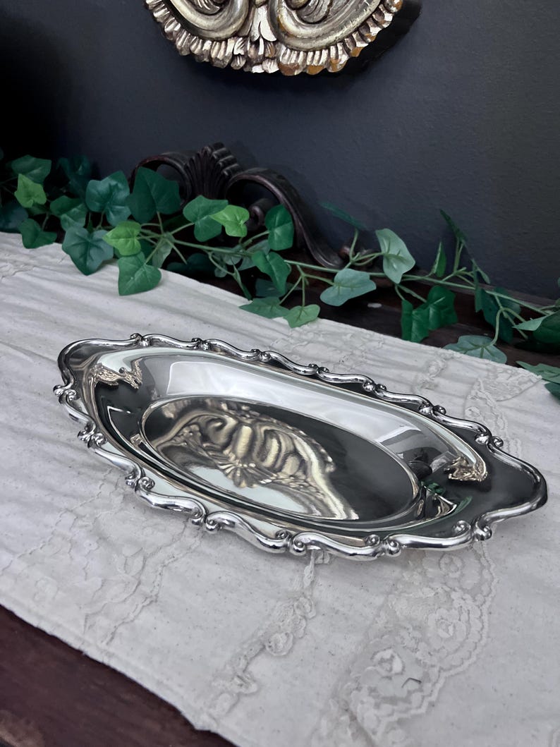 Vintage Silver Plated Victorian style small bread tray