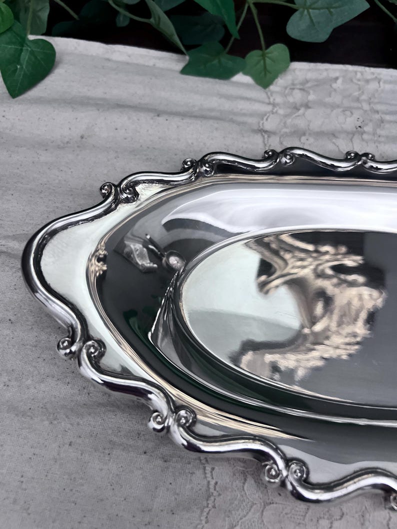 Vintage Silver Plated Victorian style small bread tray