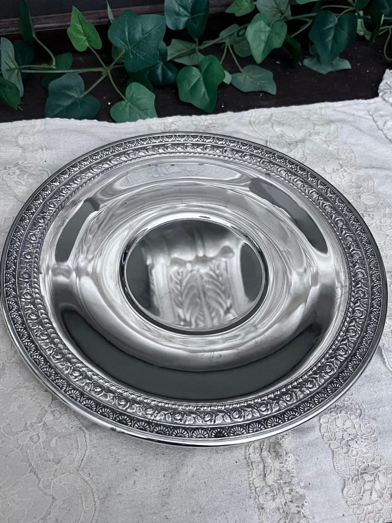 Vintage Wallace Silverplate 5129 Serving Tray