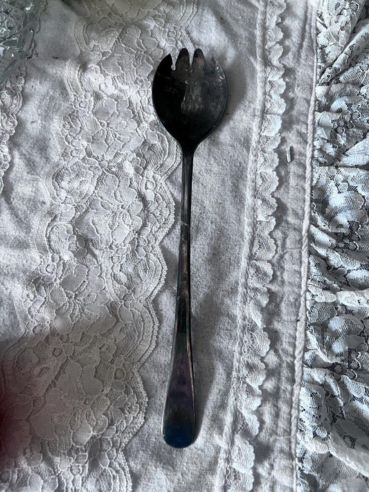 Sheffield England silver plate serving spoon