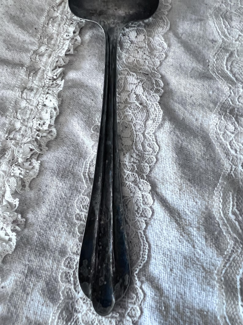 Vintage Silver Plate Cake Pie server