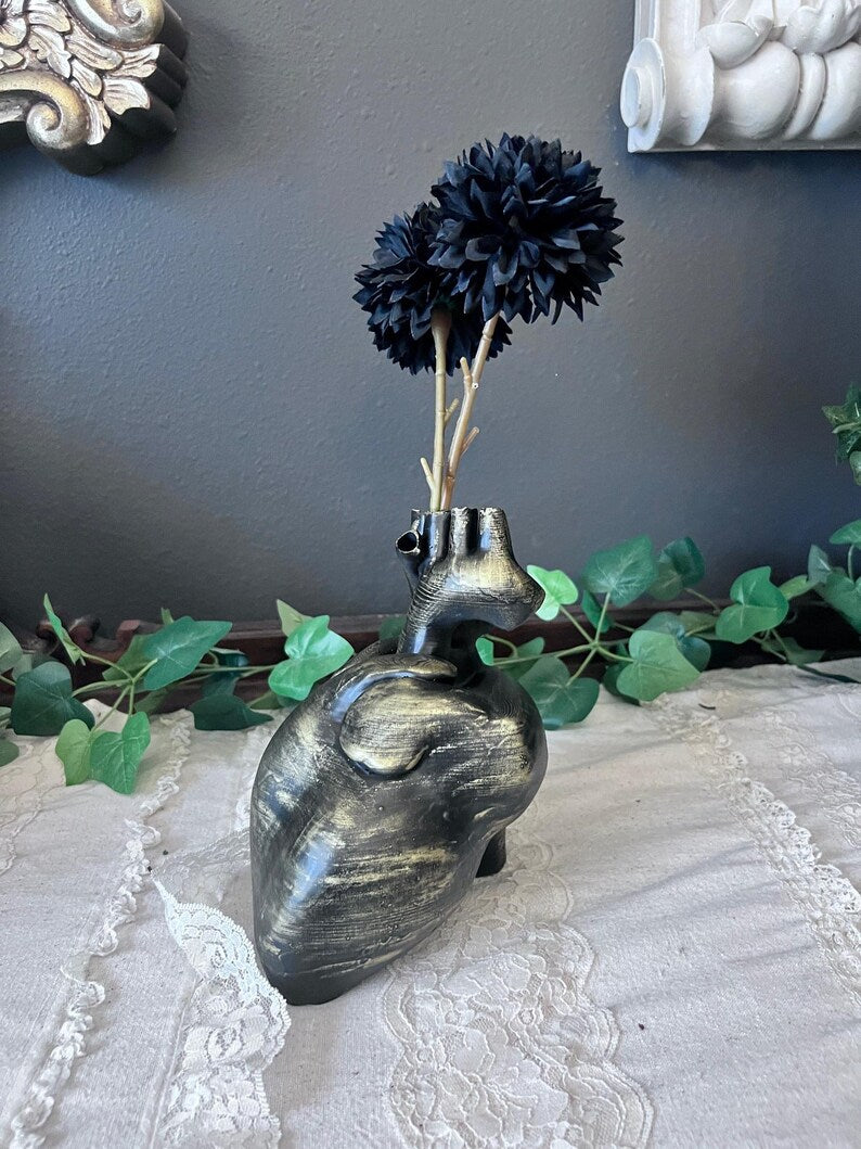 Anatomical Heart Shaped Vase decor Black and Gold