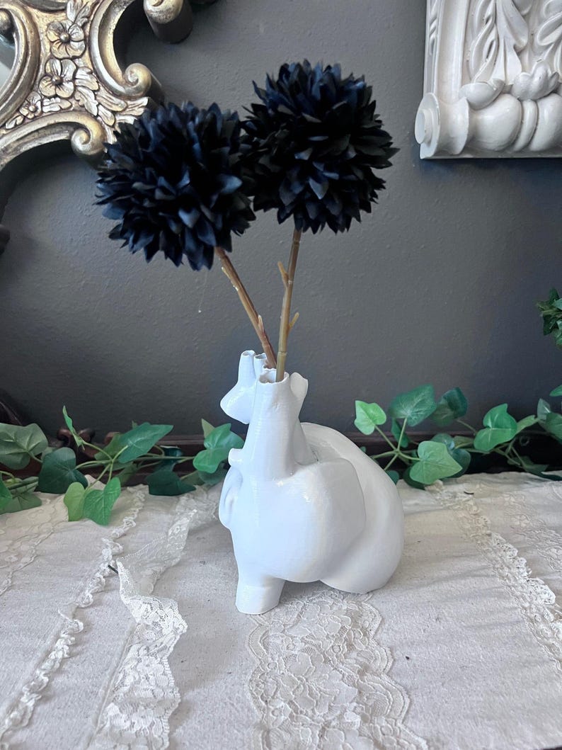 Anatomical Heart Shaped Vase decor White Gothic Creepy