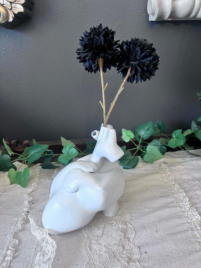 Anatomical Heart Shaped Vase decor White Gothic Creepy