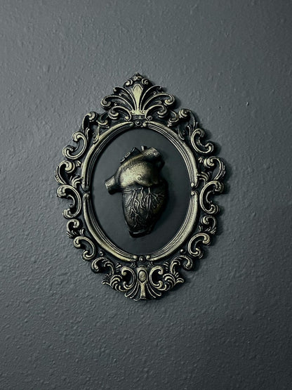 Gothic Solid Framed Heart wall decor
