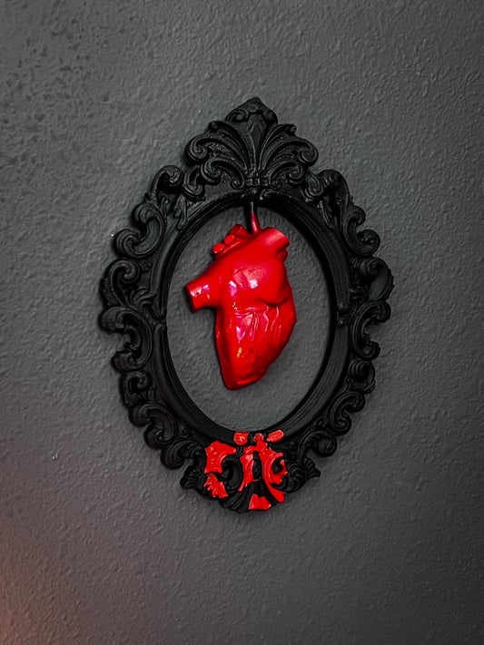 Gothic Framed Bleeding Hanging Heart wall decor