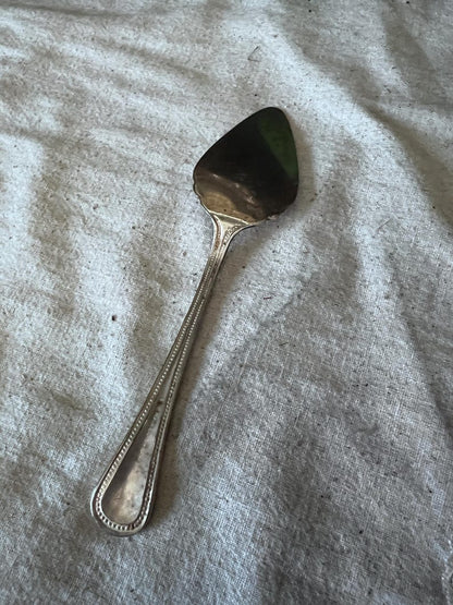 Vintage Silver plated Godinger Japan pie server
