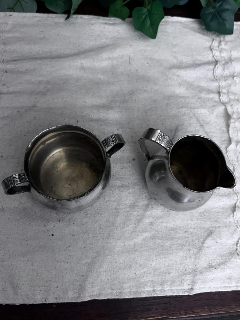 Vintage Tropical by International Silver Co. Silver plate Sugar and Creamer bowl