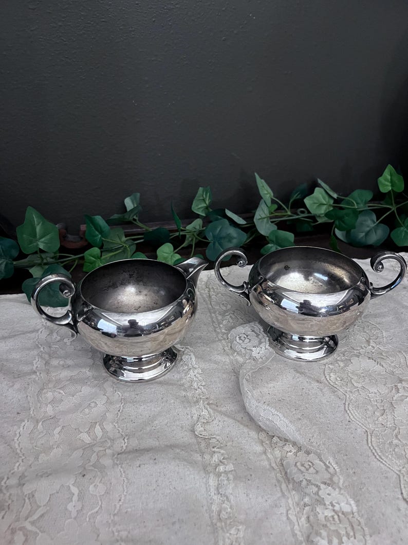 Vintage BRISTOL Silverplate Creamer and Sugar Bowl Set
