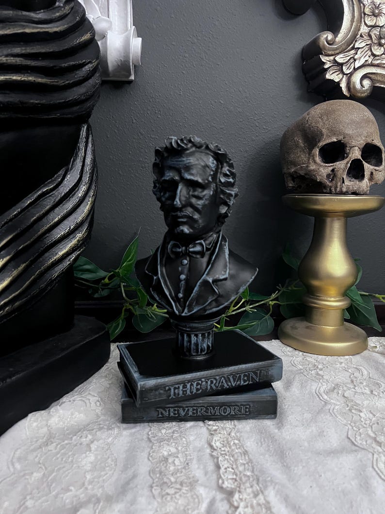 Edgar Allan Poe Bust