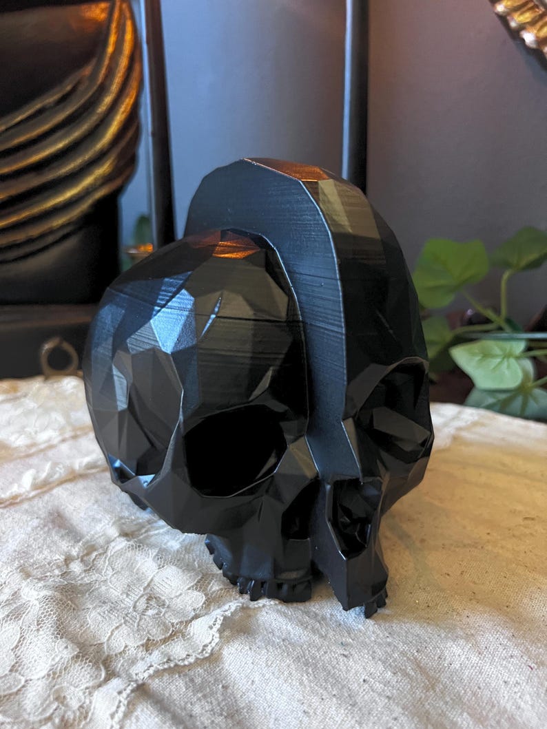 Asymmetrical Geometrical Skull Decor