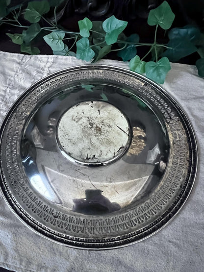 Vintage WM Rogers & Son "Spring Flower" silverplate serving tray #2021