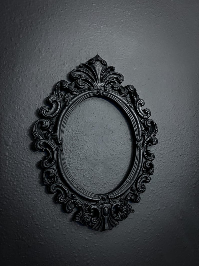 Gothic Ornate Frame Wall Decor