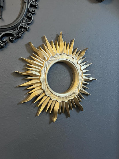 X-Large Sunburst Frame Wall Art