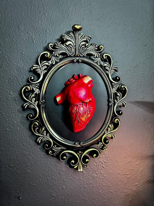 Gothic Solid Framed Heart wall decor