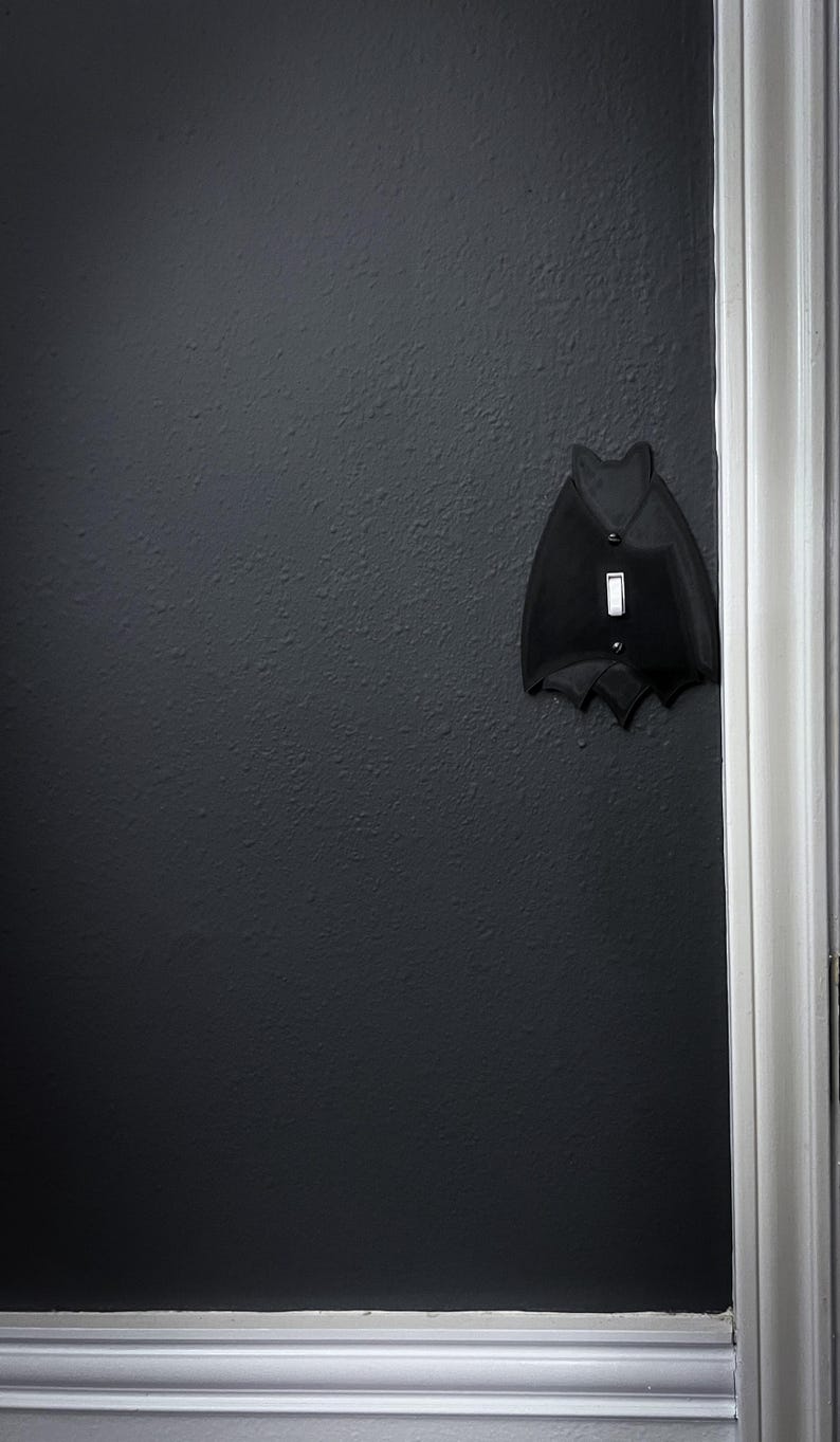 Hanging Bat Shaped toggle Light Switch Cover