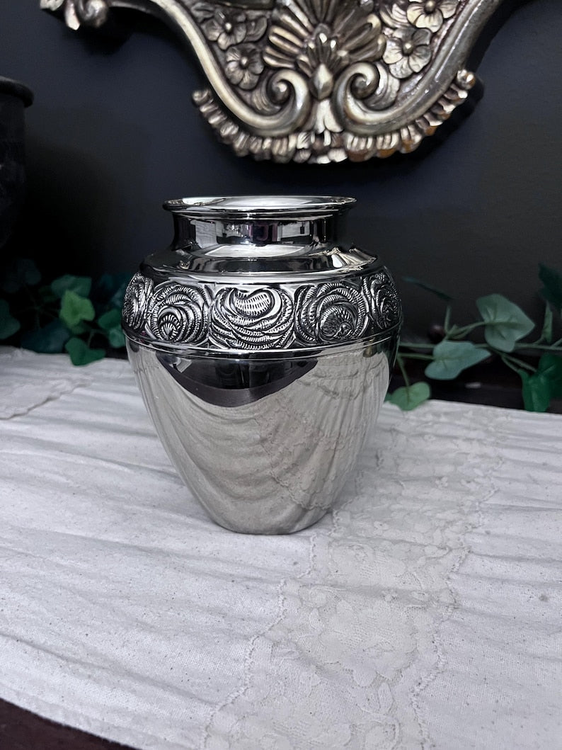 Vintage International Silver Company Silver Plate Urn Vase