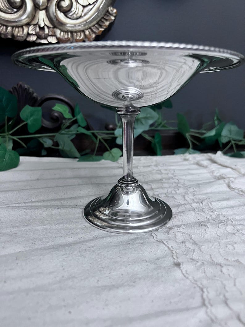 Vintage WM Rogers Pedestal Candy Serving Bowl