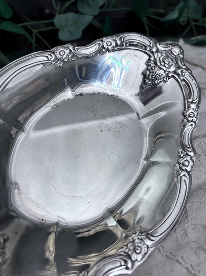 Vintage Community Victorian Ornate silver plated tray