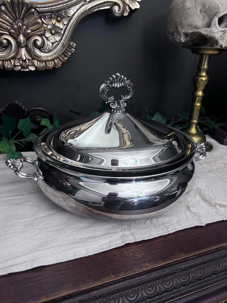 Vintage FB Rogers Silver Plate Casserole Serving Dish Bowl with Glass Insert
